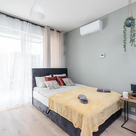 Superapart Nowy Sluzewiec, Next To Chopina Airport, Tor Sluzewiec, Aircondition Warsaw Exterior photo