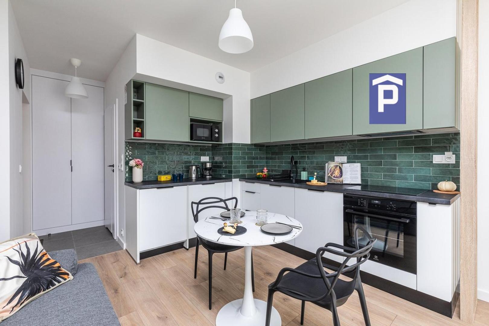 Superapart Nowy Sluzewiec, Next To Chopina Airport, Tor Sluzewiec, Aircondition Апартаменти