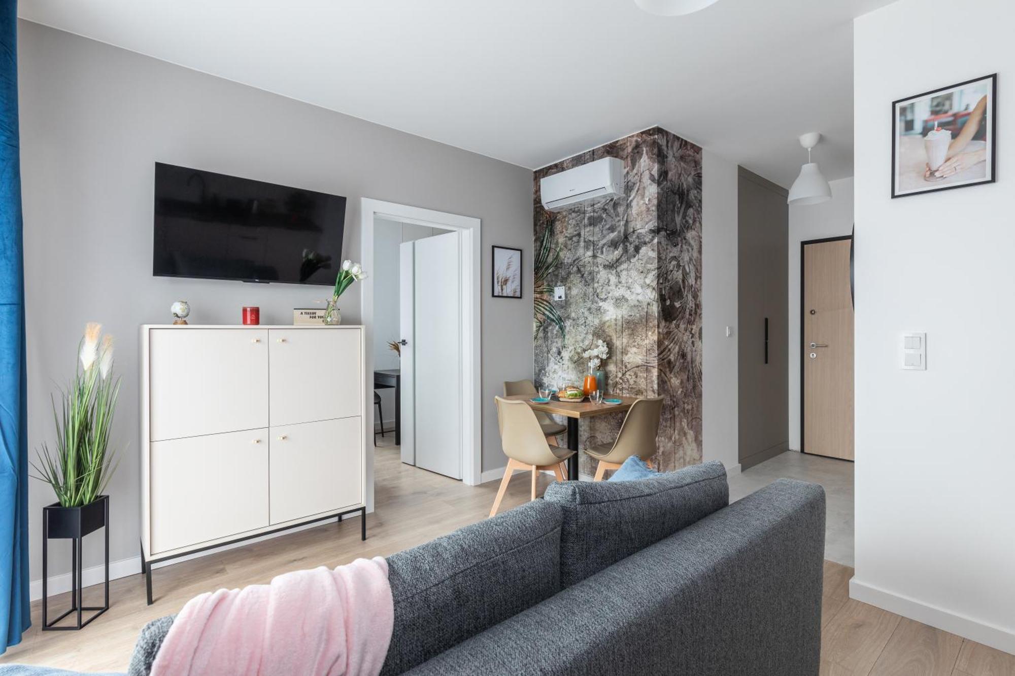 Superapart Nowy Sluzewiec, Next To Chopina Airport, Tor Sluzewiec, Aircondition Апартаменти *