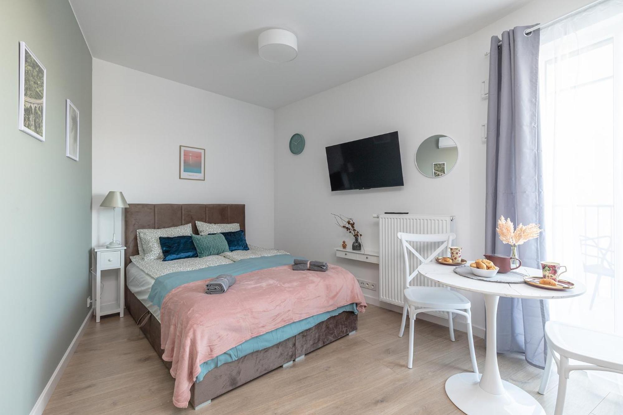 Апартаменти Superapart Nowy Sluzewiec, Next To Chopina Airport, Tor Sluzewiec, Aircondition Варшава