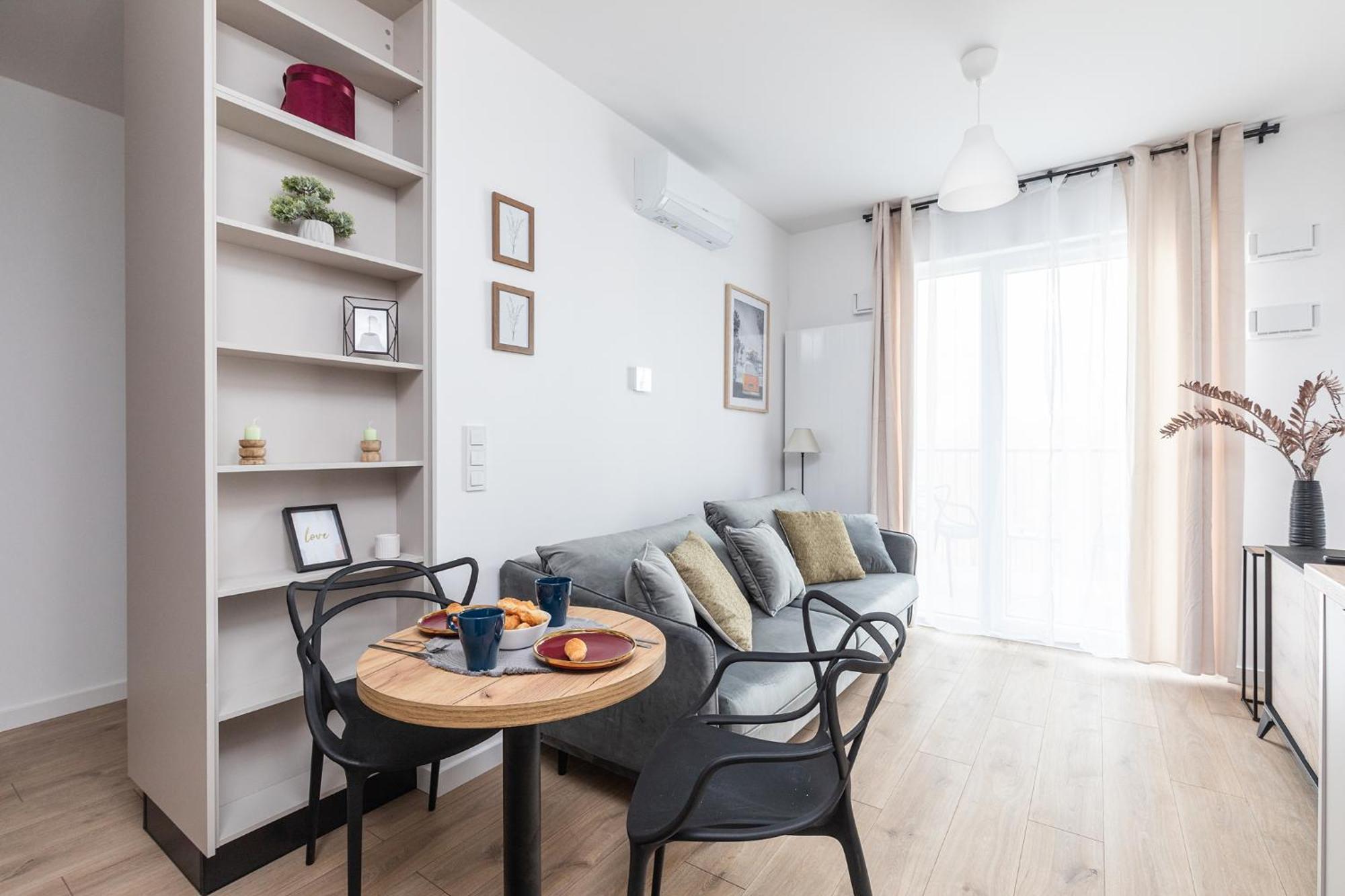 Апартаменти Superapart Nowy Sluzewiec, Next To Chopina Airport, Tor Sluzewiec, Aircondition Варшава