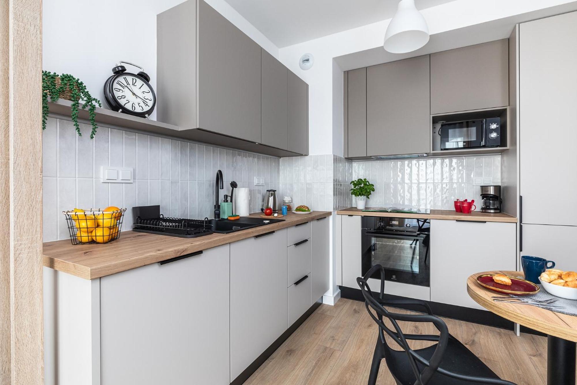 Superapart Nowy Sluzewiec, Next To Chopina Airport, Tor Sluzewiec, Aircondition Warschau