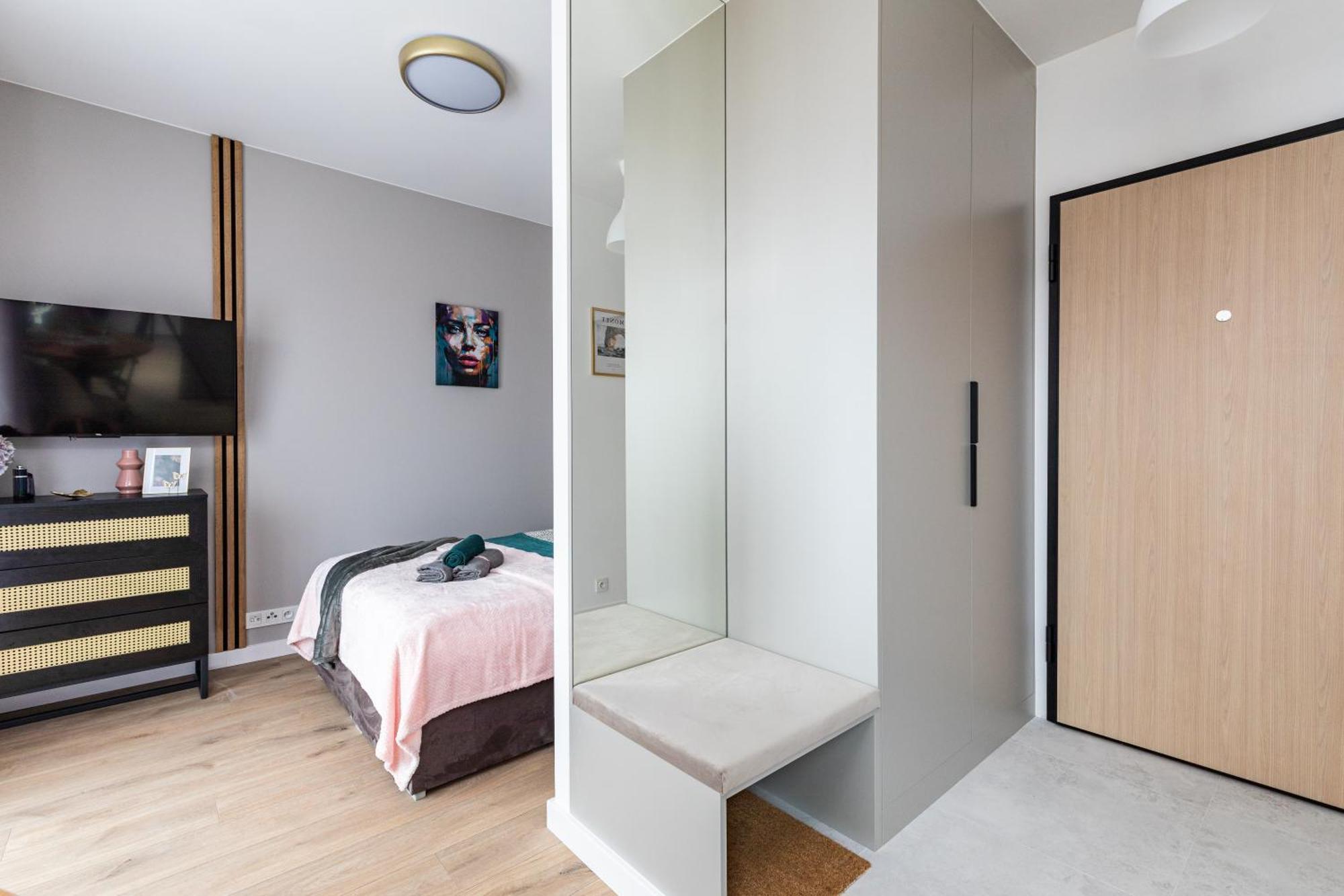 Superapart Nowy Sluzewiec, Next To Chopina Airport, Tor Sluzewiec, Aircondition
