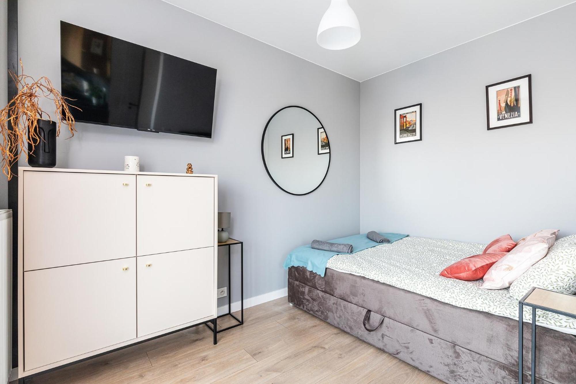 Superapart Nowy Sluzewiec, Next To Chopina Airport, Tor Sluzewiec, Aircondition Apartment